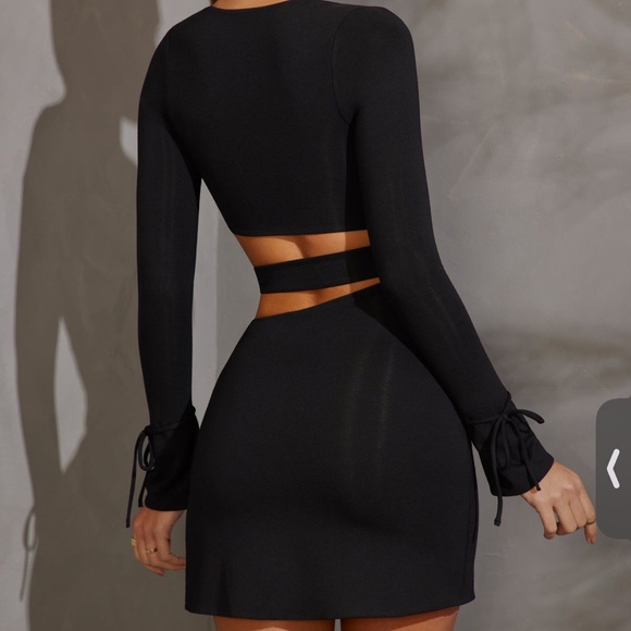 Black mini cut out dress - Picture 3 of 4